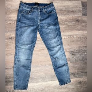 7 for All Mankind, size 28 Gwenevere